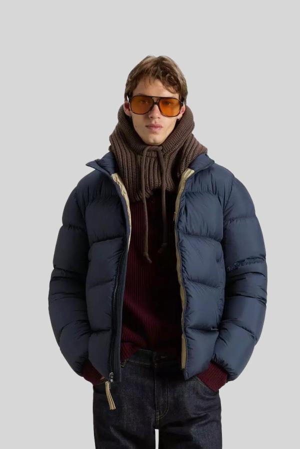Jack Woolrich Blauw