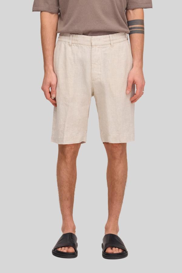 Shorts NN.07 Room